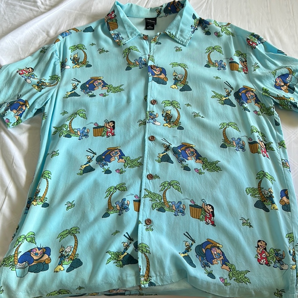 Disney’s Lilo and Stitch button down aloha shirt